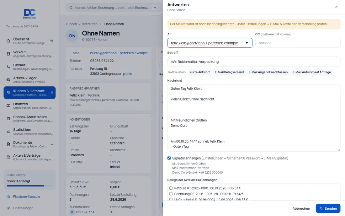 Antworten aus der Akte: Reiter „E-Mails“ in der Kundenakte: lesen, antworten, Belege anhängen (Ansicht 2) – Bildschirm aus der Demo