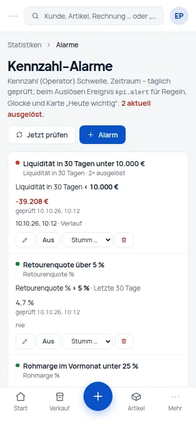 Kennzahl-Alarme: „Liquidität in 30 Tagen unter 10.000 €“ – Schwellen, die sich melden (Handyansicht) – Bildschirm aus der Demo