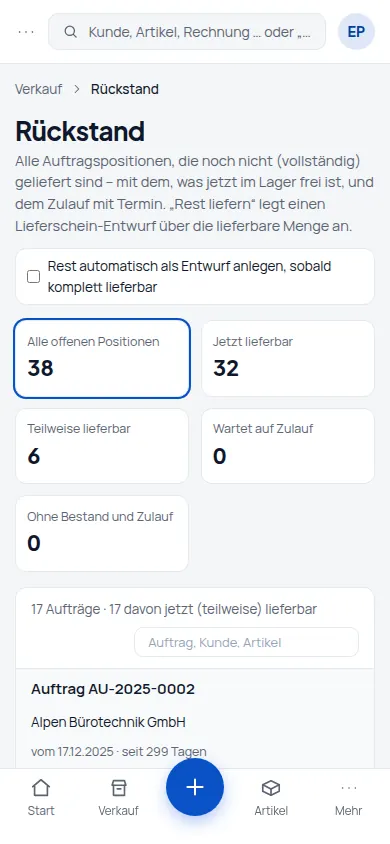 Rückstand: Alles, was noch nicht geliefert ist – mit Bestand jetzt, Zulauf mit Termin und „Rest liefern“ (Handyansicht) – Bildschirm aus der Demo